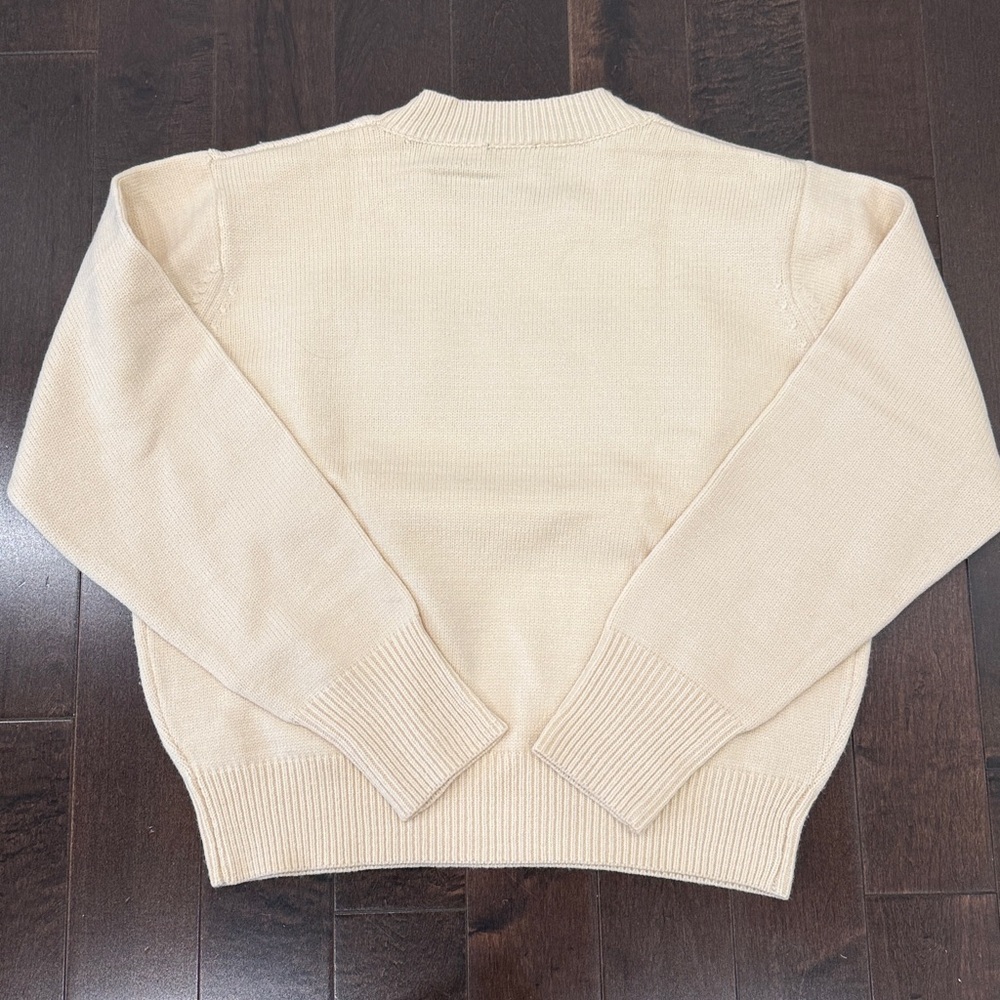Cream Sweater with Red '1990' Design - Picture 4 of 8